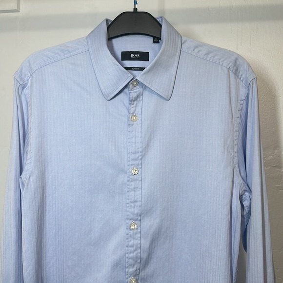 Boss by Hugo Boss Men’s Light Blue Button Down Dress Shirt Size 15 Slim Fit - Picture 2 of 12